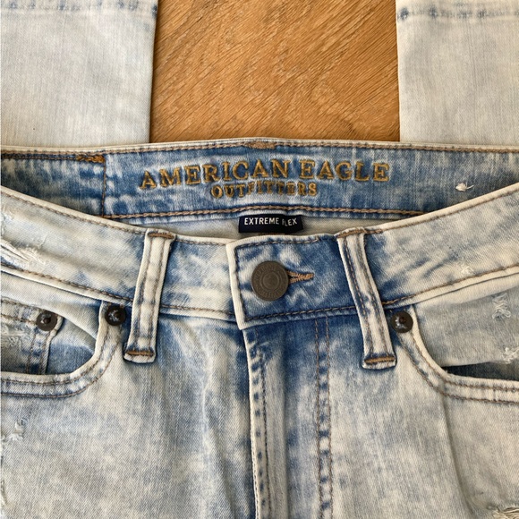 American Eagle Extreme Flex Acid Wash Ripped Jeans - Picture 13 of 13